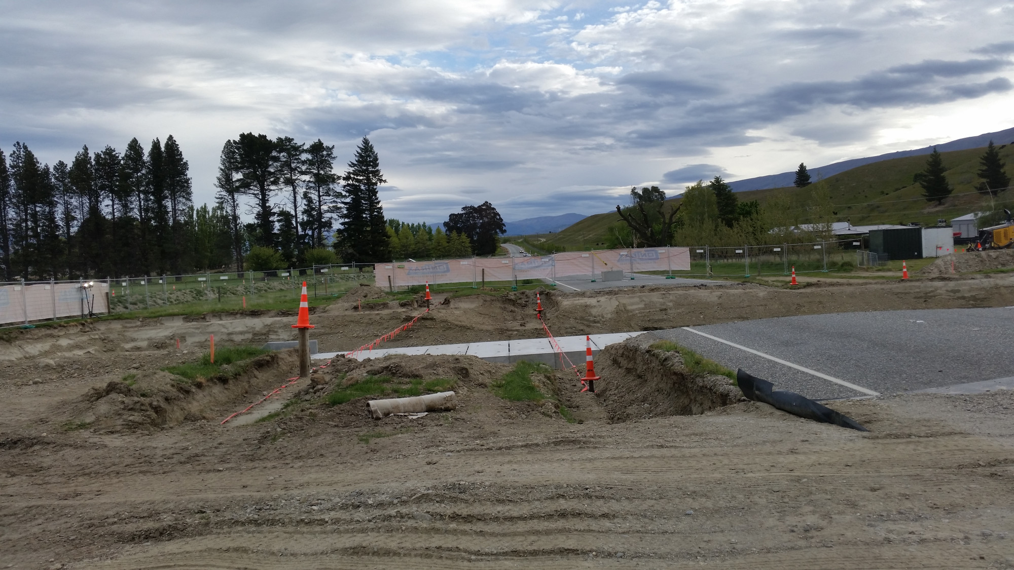 Stock underpass being built